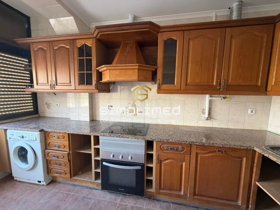 Apartamento T2 para Venda em Barreiro e Lavradio Foto 2