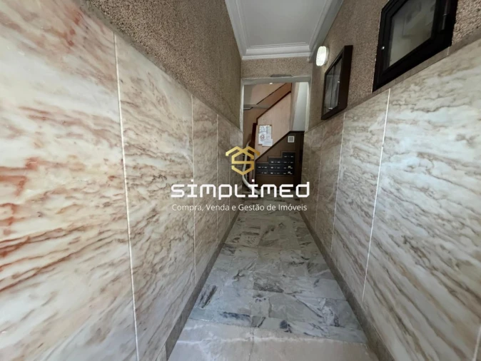 Apartamento T2 para Venda em Barreiro e Lavradio Foto 21