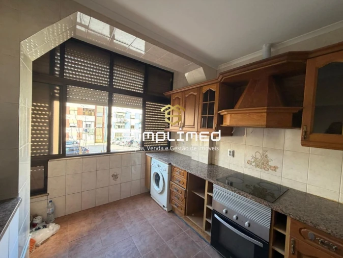 Apartamento T2 para Venda em Barreiro e Lavradio Foto 7