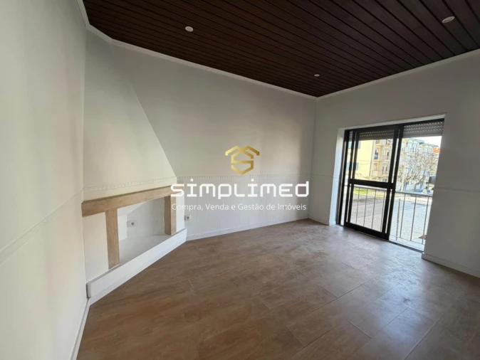 Apartamento T2 para Venda em Barreiro e Lavradio Foto 12