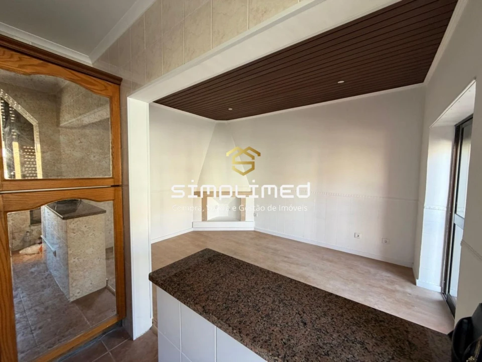 Apartamento T2 para Venda em Barreiro e Lavradio Foto 8