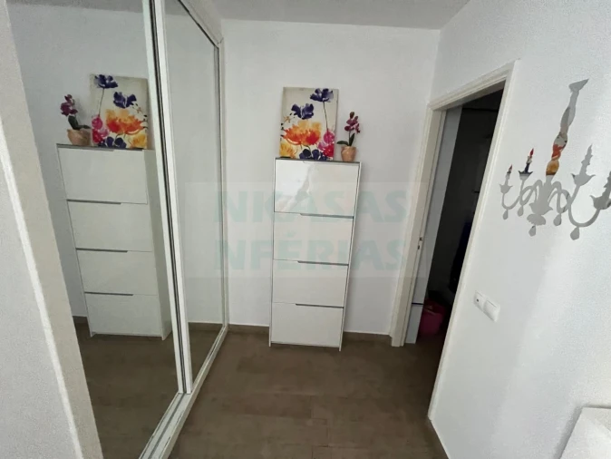 Apartamento T0 para Venda em Portimão Foto 7