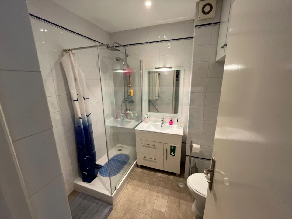 Apartamento T0 para Venda em Portimão Foto 8