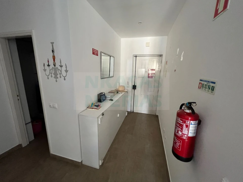Apartamento T0 para Venda em Portimão Foto 6