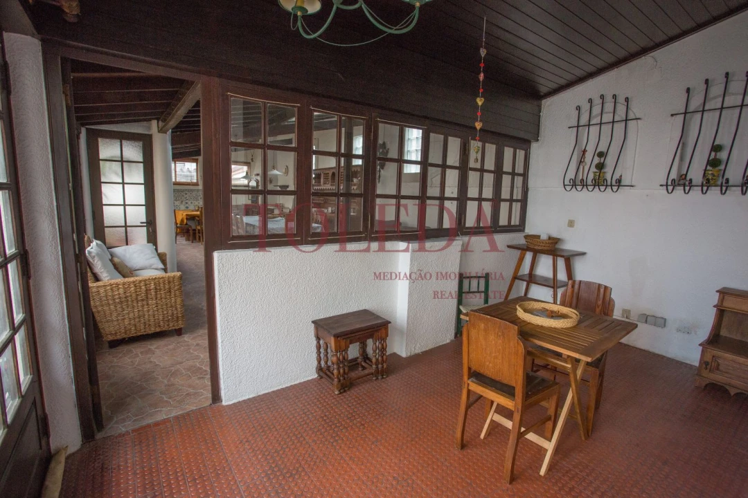 Moradia T7 para Venda em Almeirim Foto 8