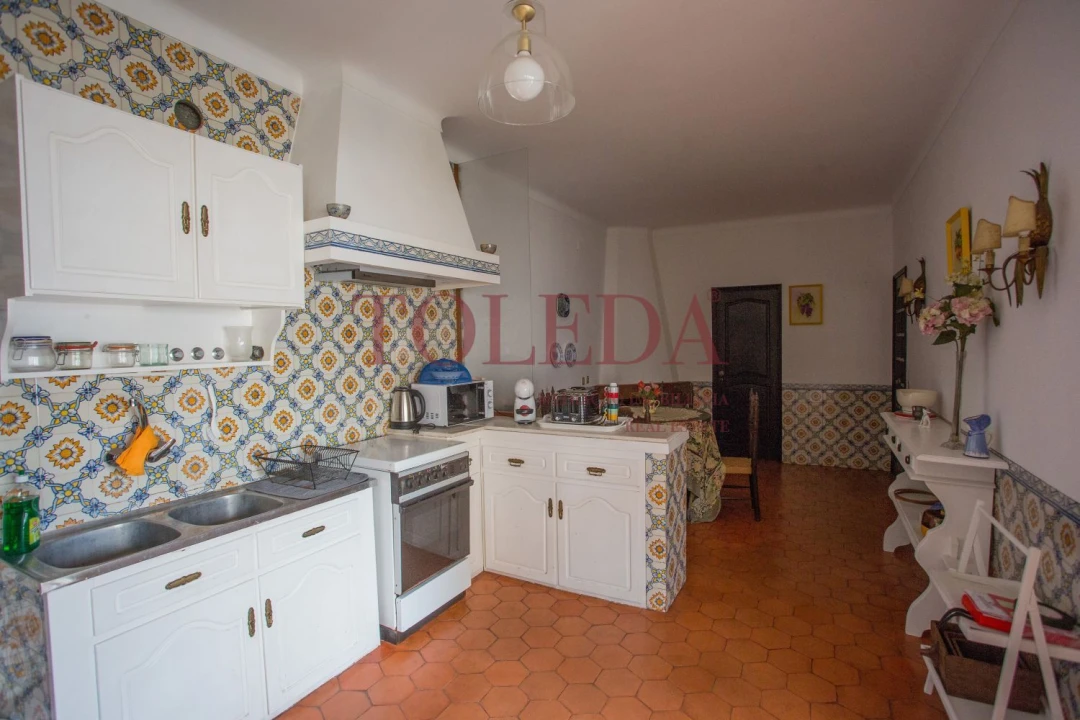 Moradia T7 para Venda em Almeirim Foto 12