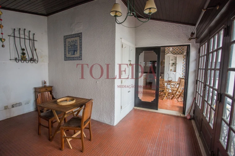Moradia T7 para Venda em Almeirim Foto 7