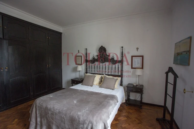 Moradia T7 para Venda em Almeirim Foto 34