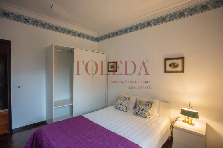 Moradia T7 para Venda em Almeirim Foto 29