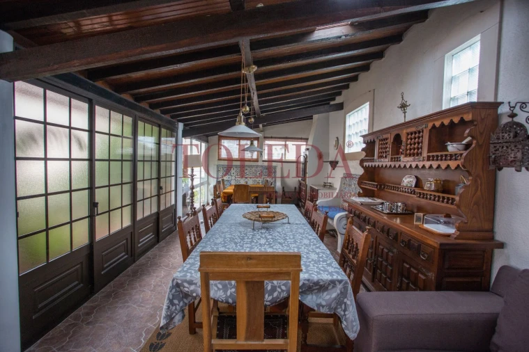 Moradia T7 para Venda em Almeirim Foto 3