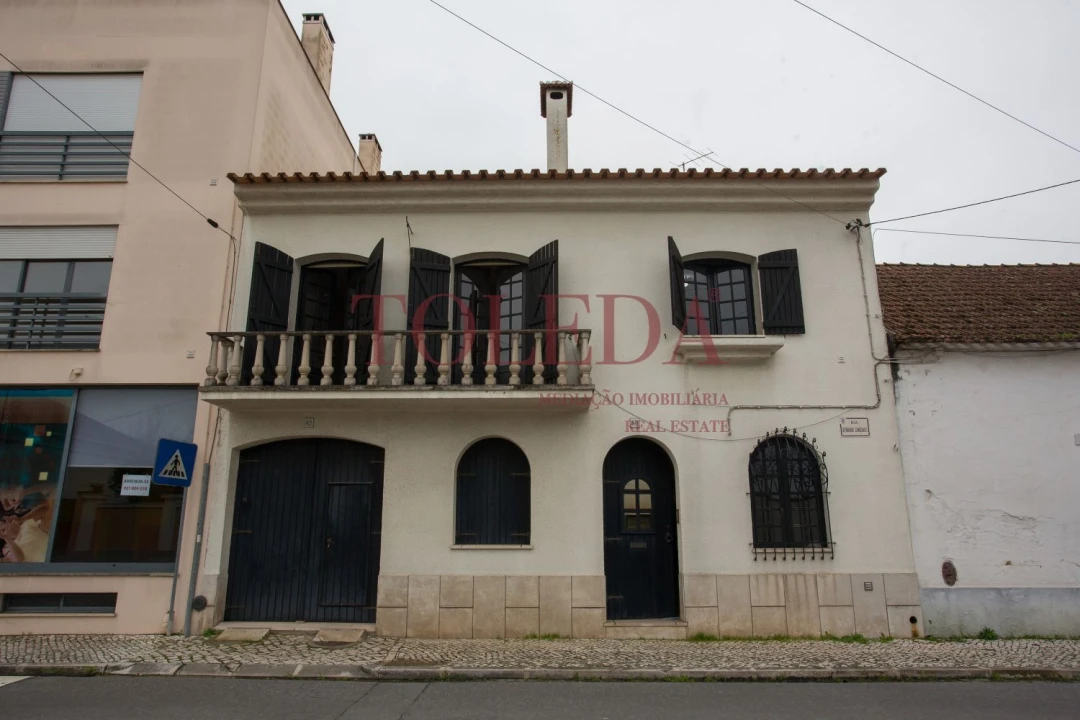 Moradia T7 para Venda em Almeirim Foto 67