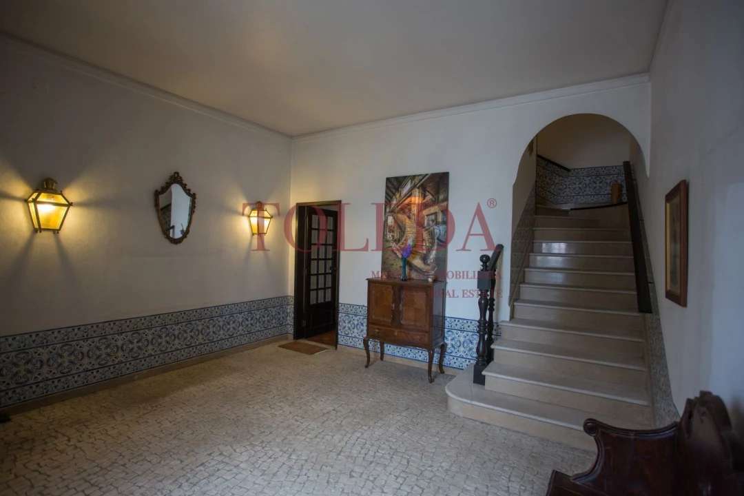 Moradia T7 para Venda em Almeirim Foto 39