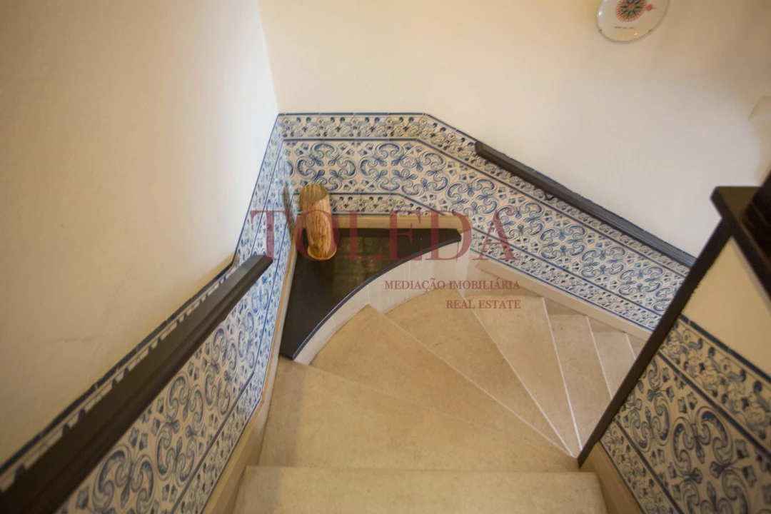 Moradia T7 para Venda em Almeirim Foto 40