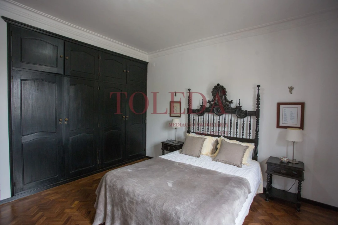 Moradia T7 para Venda em Almeirim Foto 33