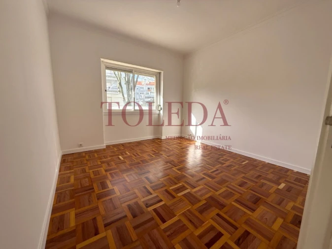 Apartamento T3 para Venda em Águas Livres Foto 8