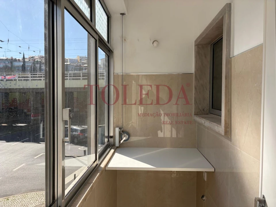 Apartamento T3 para Venda em Águas Livres Foto 5