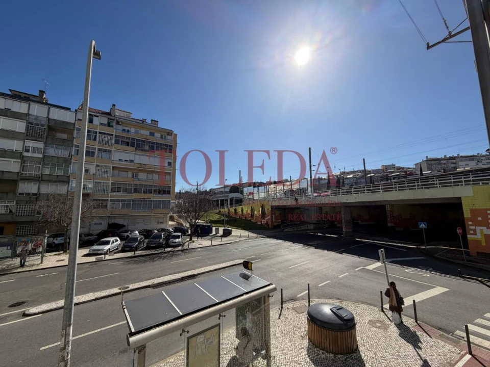 Apartamento T3 para Venda em Águas Livres Foto 16