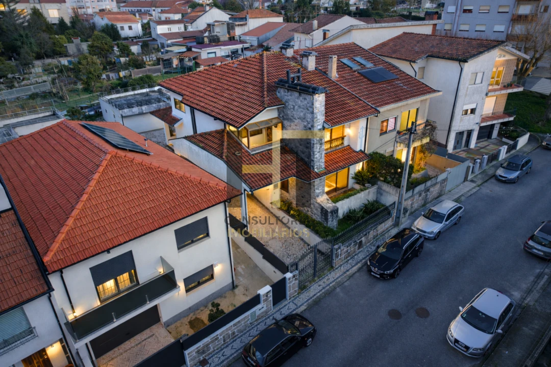 Moradia T4 para Venda em Ermesinde Foto 2