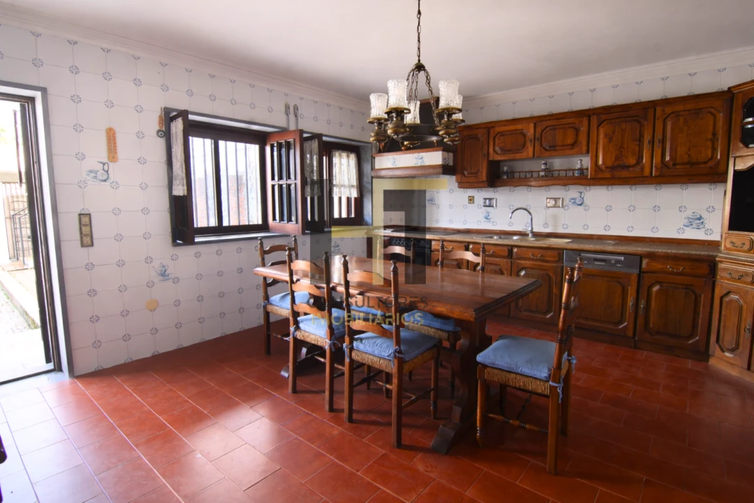 Moradia T4 para Venda em Ermesinde Foto 3