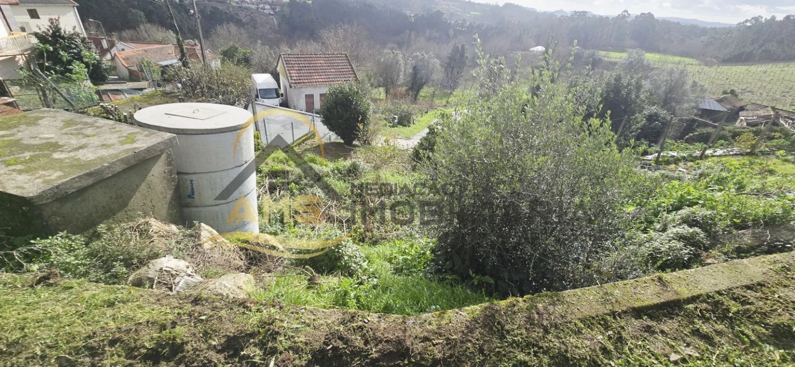 Moradia T2 para Venda em Quinchães Foto 16