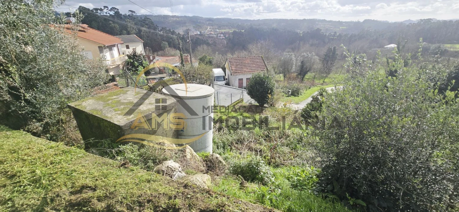 Moradia T2 para Venda em Quinchães Foto 17