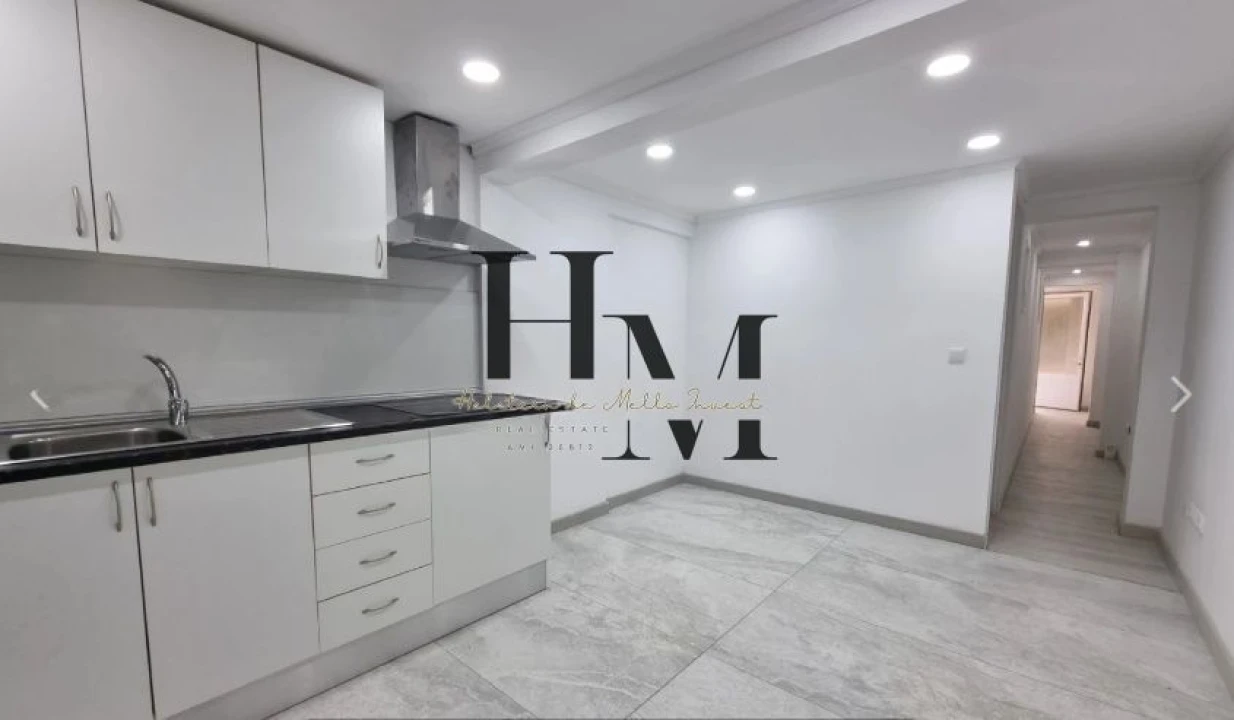 Loja para Venda em Corroios Foto 1