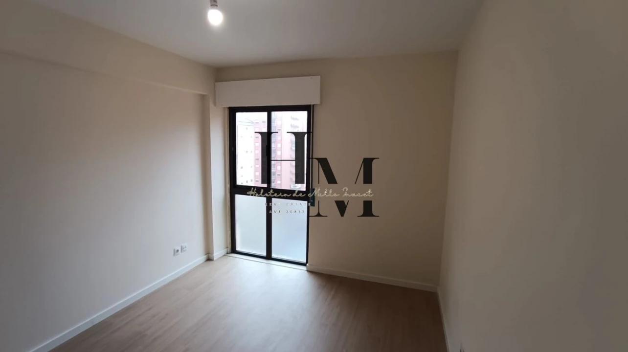 Apartamento T2 para Venda em Algueirão-Mem Martins Foto 34