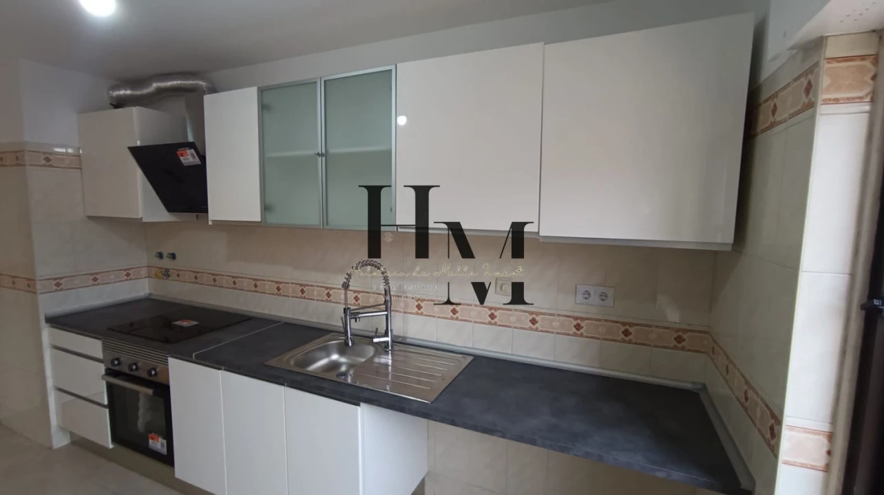 Apartamento T2 para Venda em Algueirão-Mem Martins Foto 17