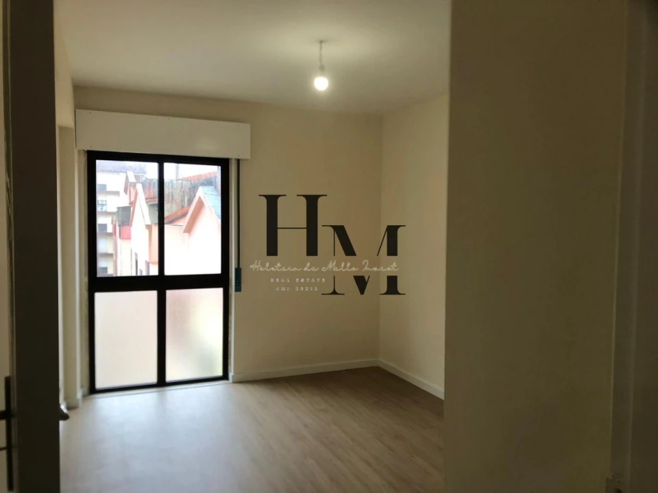 Apartamento T2 para Venda em Algueirão-Mem Martins Foto 21