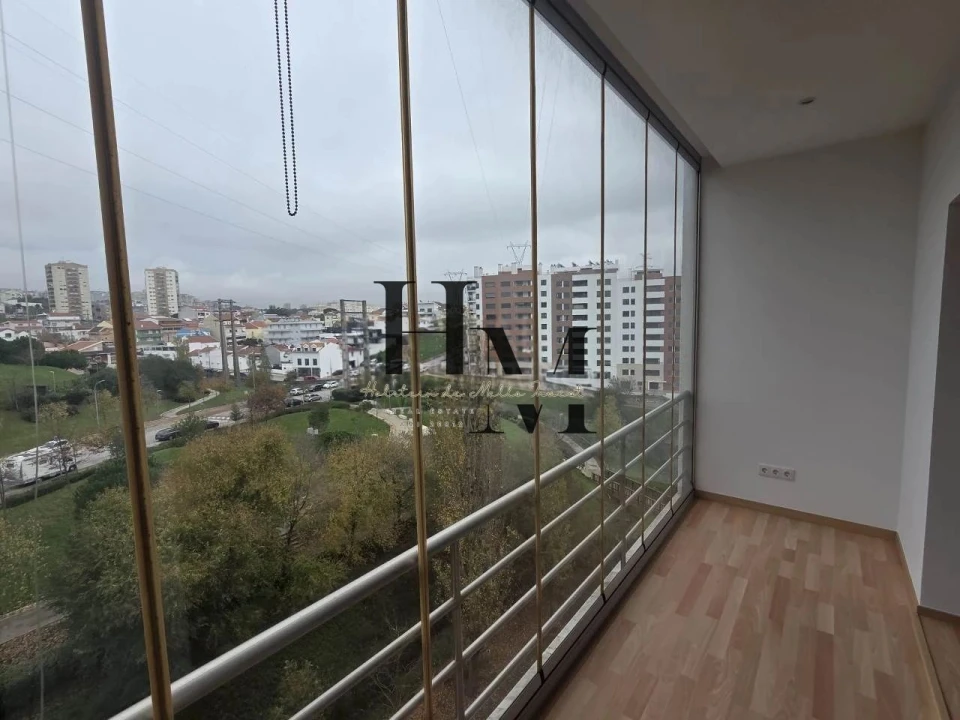Apartamento T3 para Venda em Odivelas Foto 14