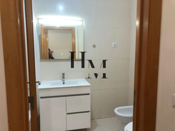 Apartamento T3 para Venda em Rio de Mouro Foto 10