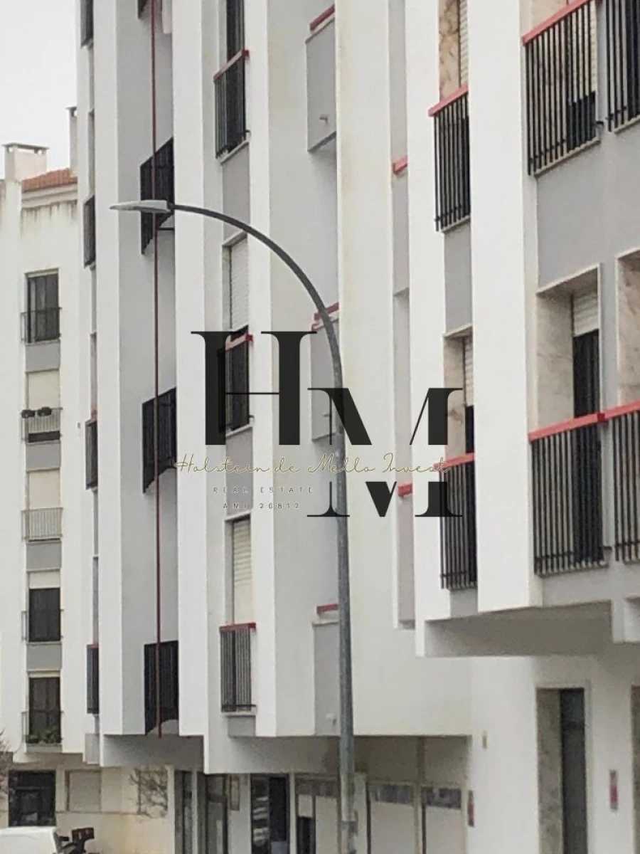 Apartamento T3 para Venda em Rio de Mouro Foto 24