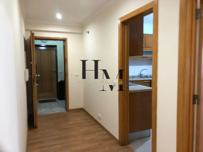 Apartamento T3 para Venda em Rio de Mouro Foto 21