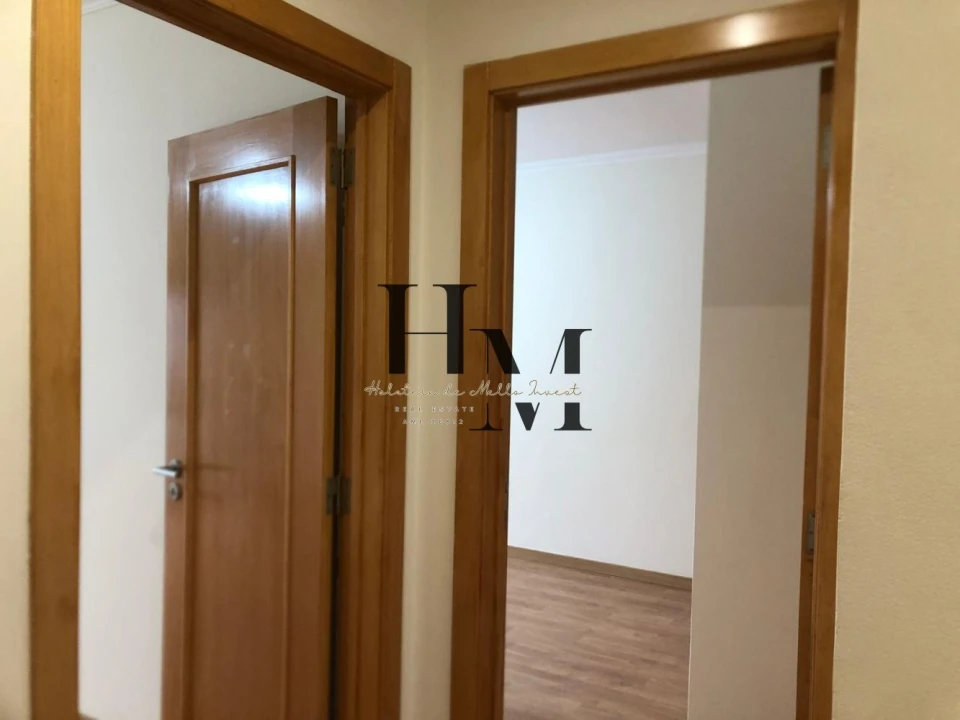 Apartamento T3 para Venda em Rio de Mouro Foto 12