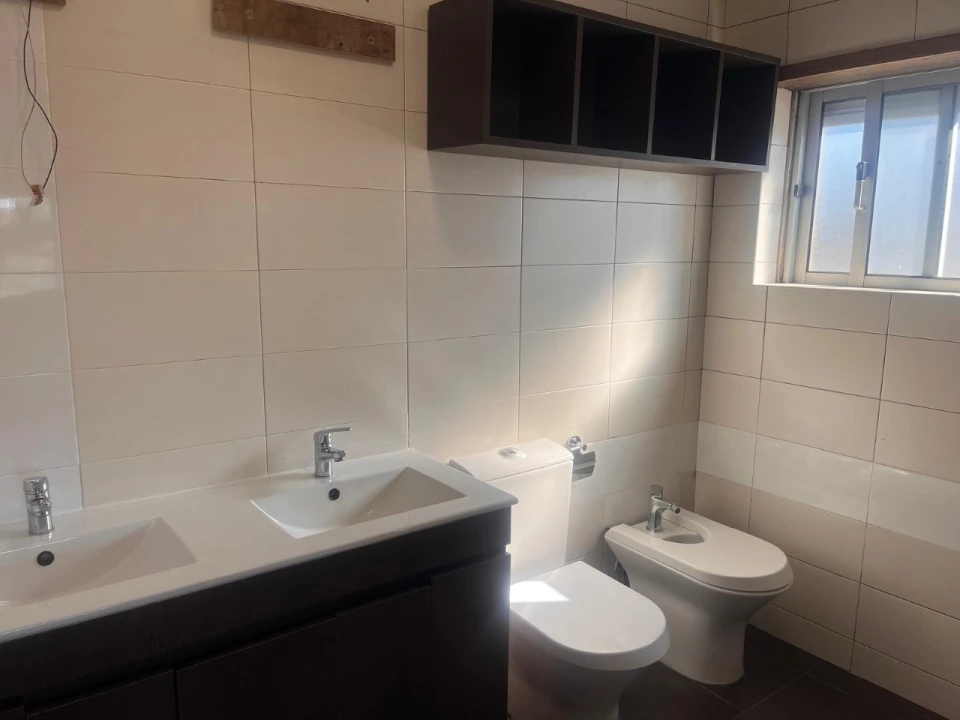 Apartamento T2 para Venda em Queluz e Belas Foto 11