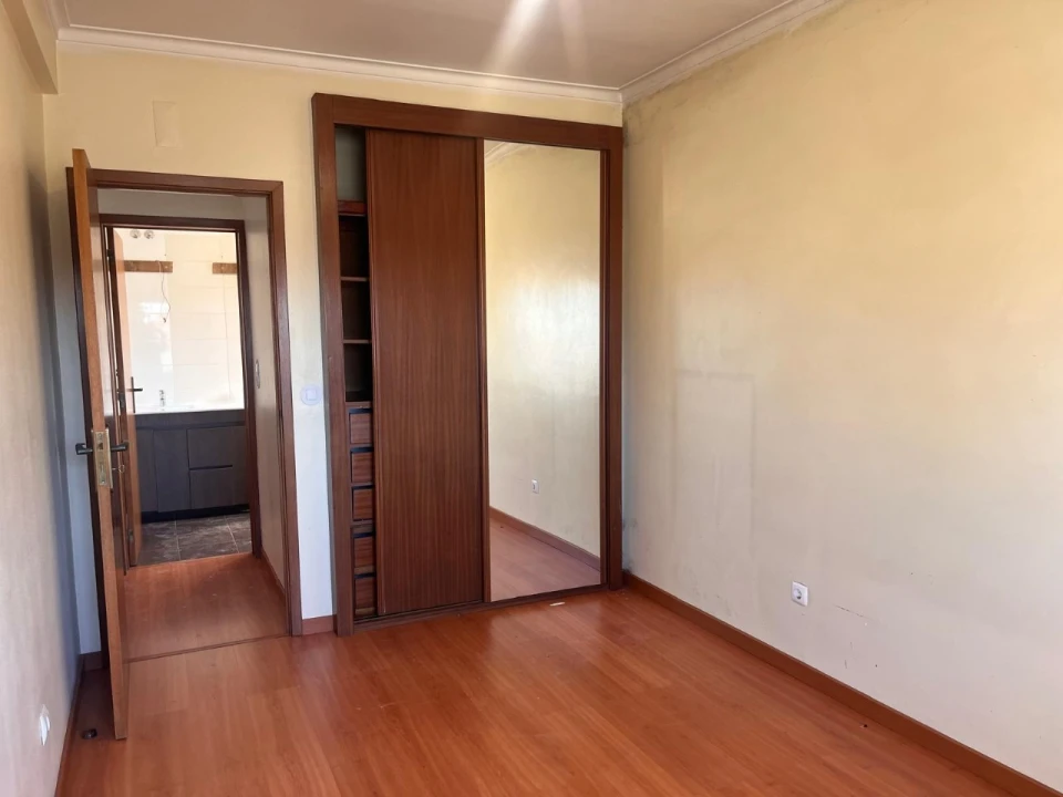 Apartamento T2 para Venda em Queluz e Belas Foto 15