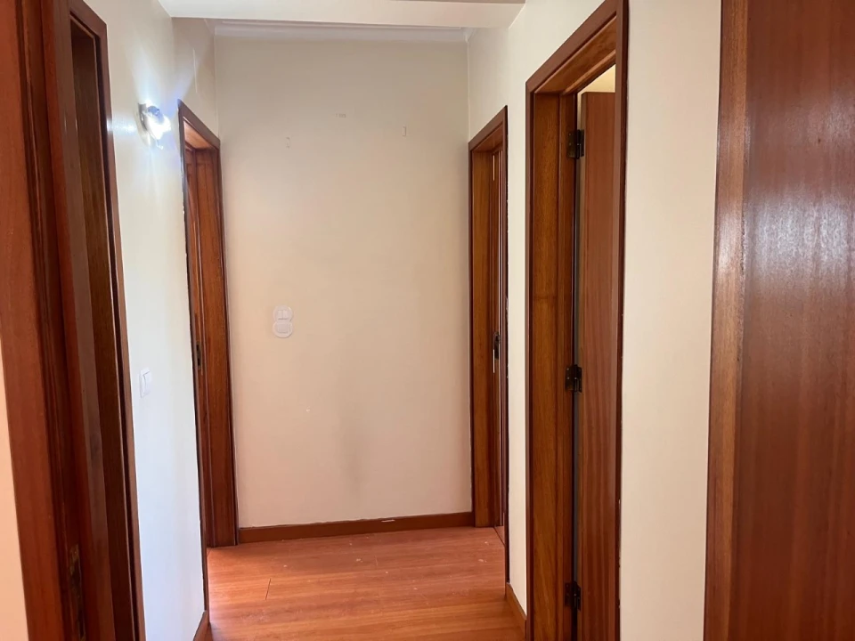 Apartamento T2 para Venda em Queluz e Belas Foto 16