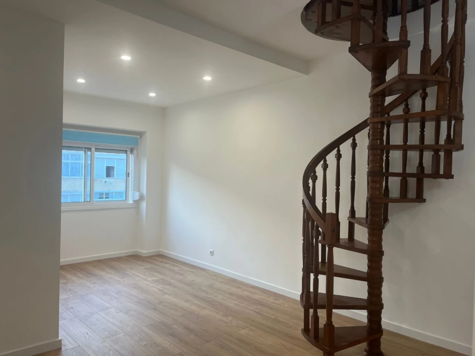 Apartamento T2 para Venda em Falagueira-Venda Nova Foto 20