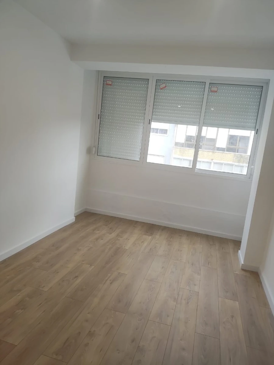 Apartamento T2 para Venda em Falagueira-Venda Nova Foto 12