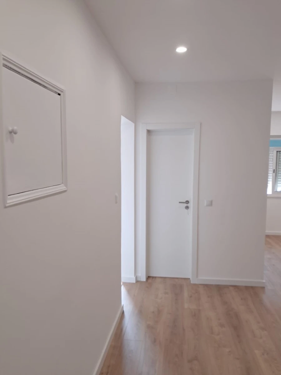 Apartamento T2 para Venda em Falagueira-Venda Nova Foto 16