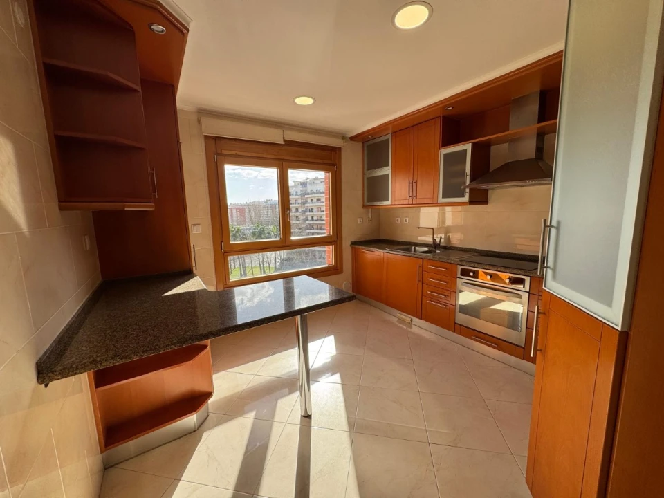 Apartamento T3 para Venda em Odivelas Foto 5