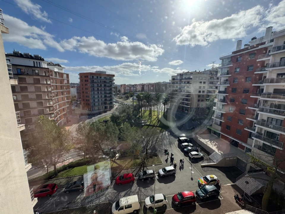 Apartamento T3 para Venda em Odivelas Foto 6