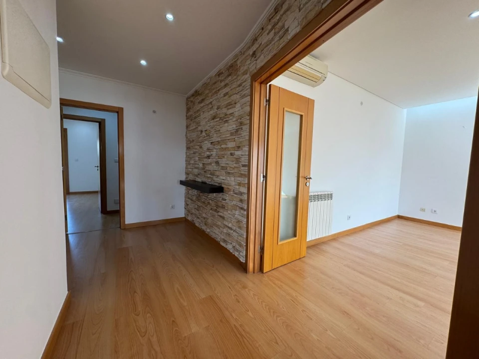 Apartamento T3 para Venda em Odivelas Foto 7