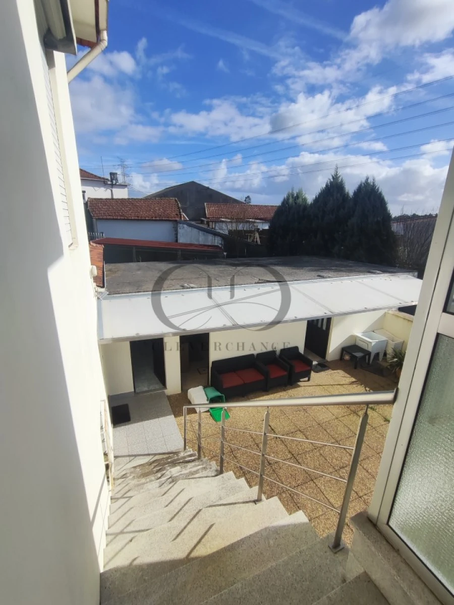 Moradia T4 para Venda em Sandim, Olival, Lever e Crestuma Foto 12