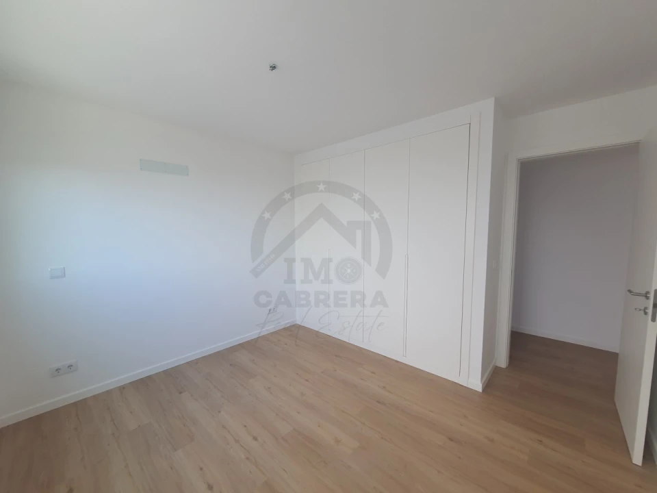 Moradia T3 para Venda em Camara de Lobos Foto 16