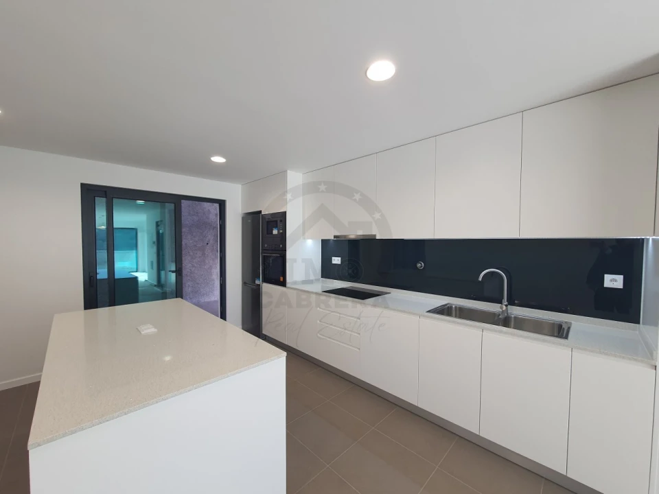 Moradia T3 para Venda em Camara de Lobos Foto 18