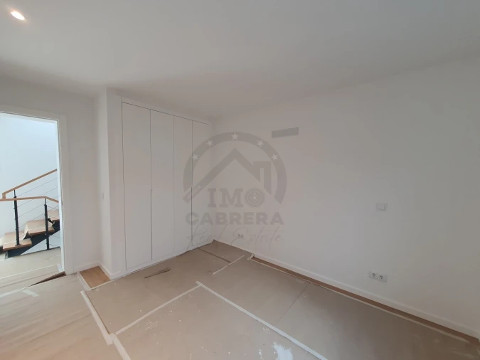 Moradia T3 para Venda em Camara de Lobos Foto 14