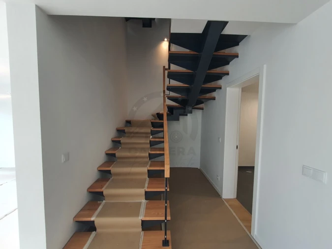 Moradia T3 para Venda em Camara de Lobos Foto 15