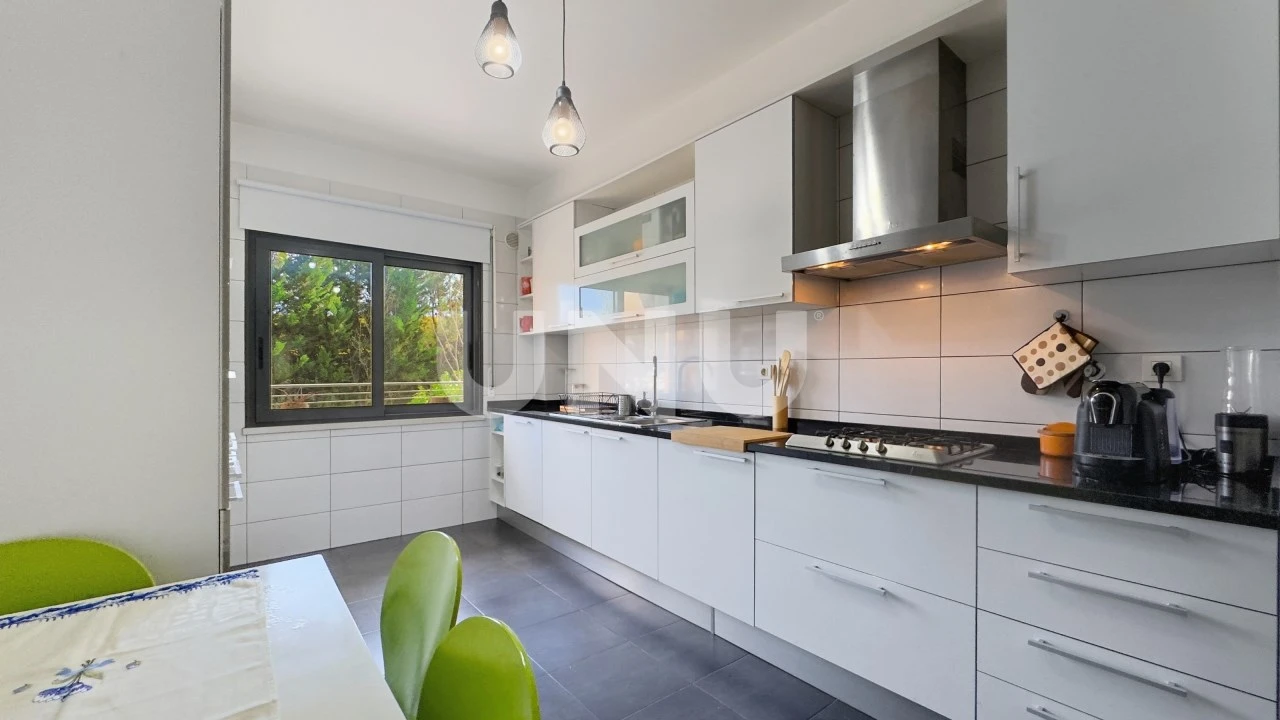 Apartamento T3 para Venda em Vila Franca de Xira Foto 3