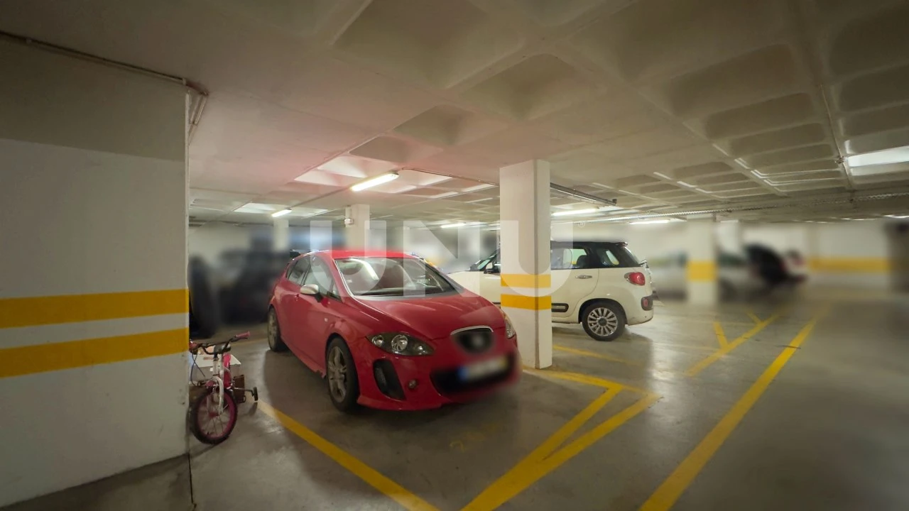 Apartamento T3 para Venda em Vila Franca de Xira Foto 17